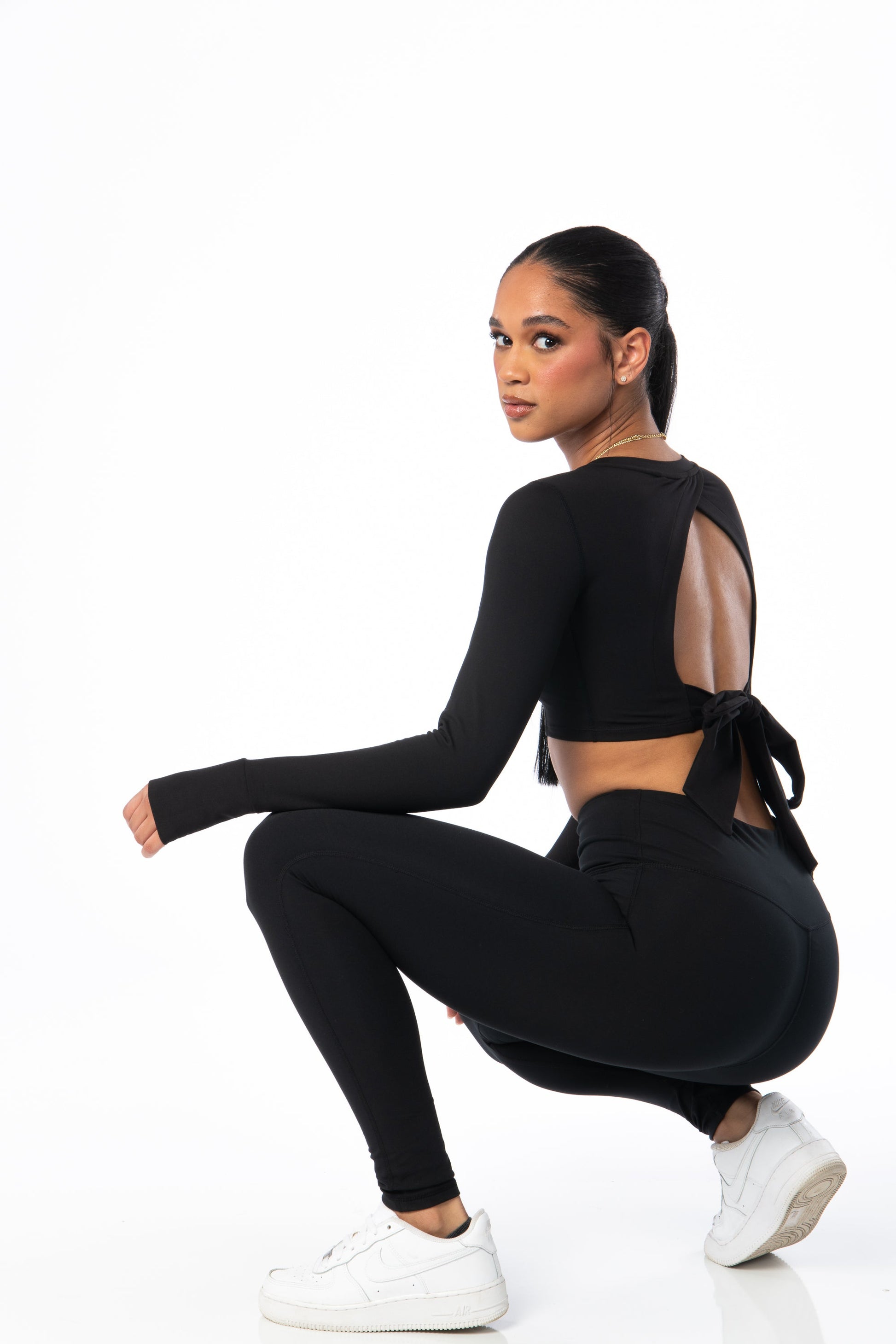 Essential Leggings Black Activewear HYPEACH BOUTIQUE 