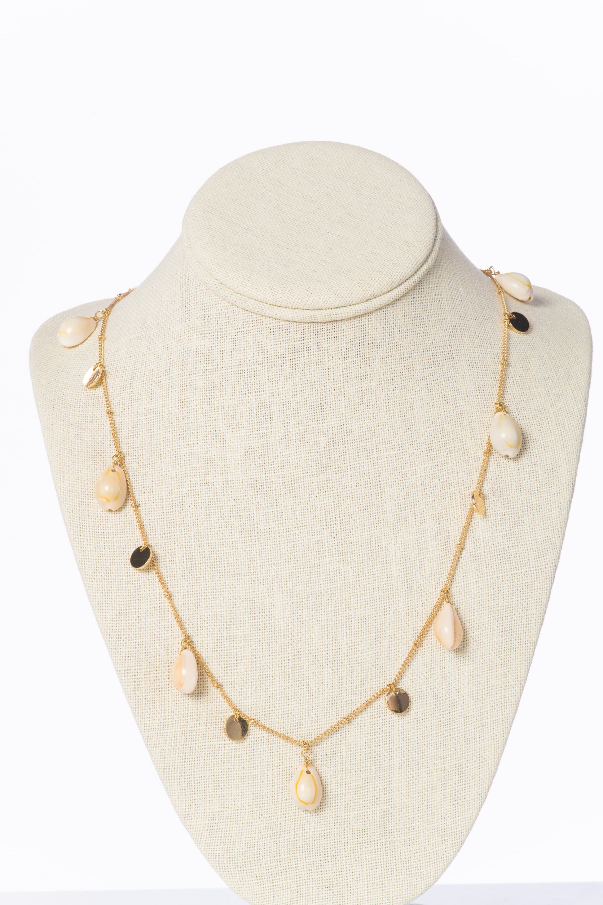 Long Necklace with Cable Chain and Shell Charms Accessories HYPEACH BOUTIQUE 