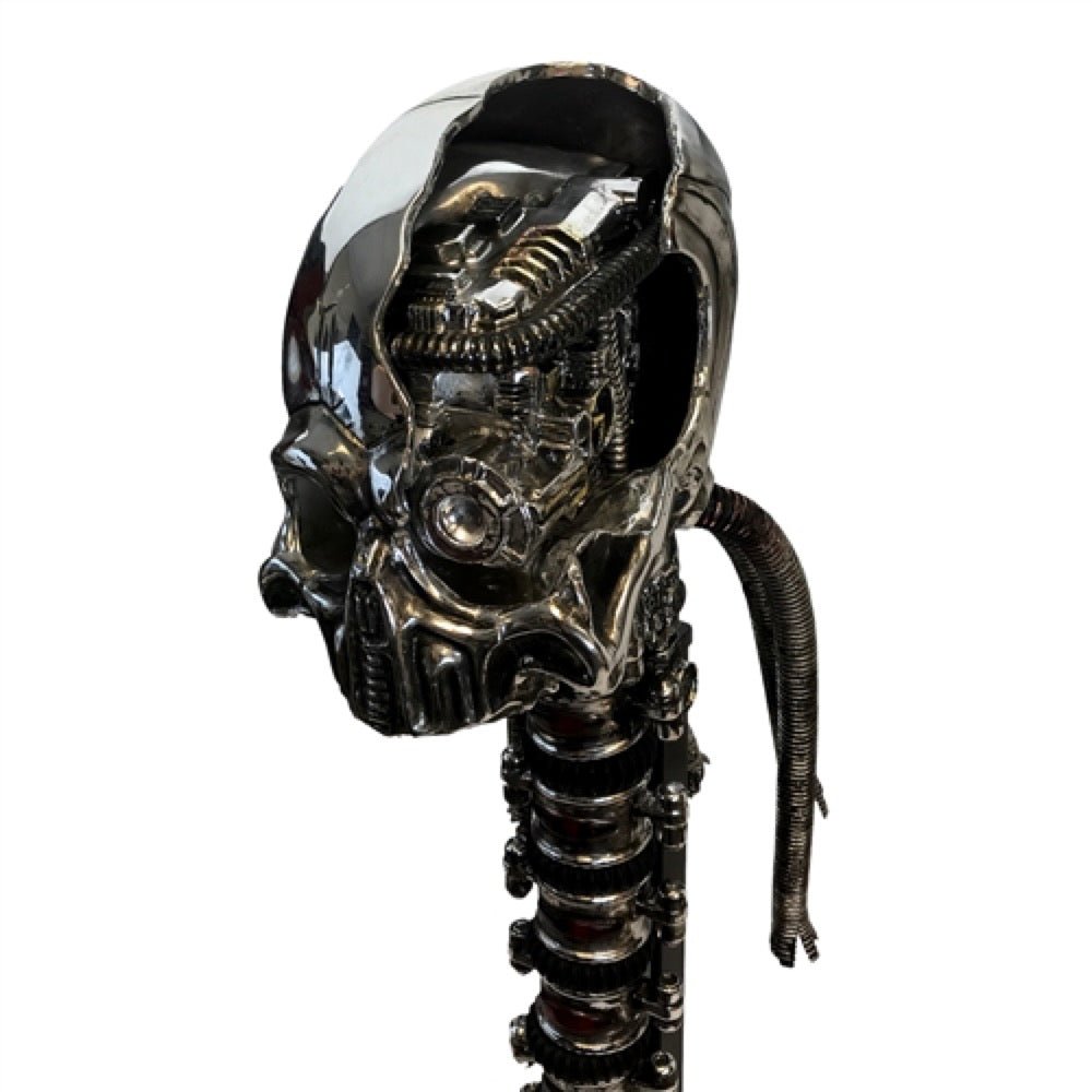 Star Trek: First Contact Borg Queen Skull Signature Edition Prop Replica